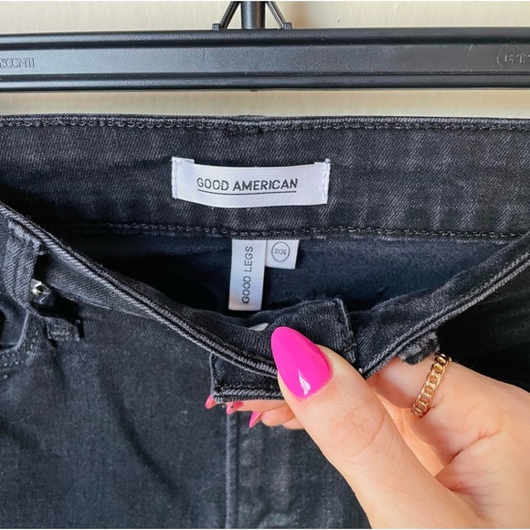 Good American Black Coated Good Legs Skinny Jeans - Picture 5 of 7
